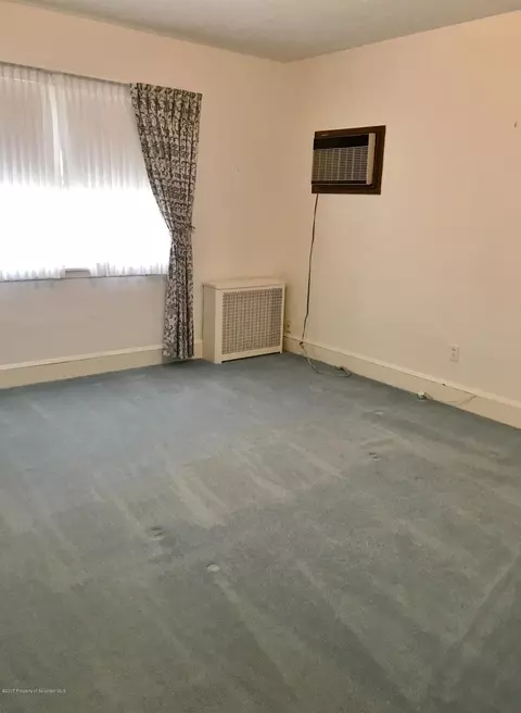 128 Third St, Old Forge, PA 18518 photo 4