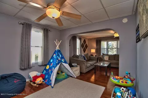 720 E Warren St, Dunmore, PA 18512 photo 15