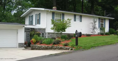 15 Druid Hls, Shavertown, PA 18708 photo 1