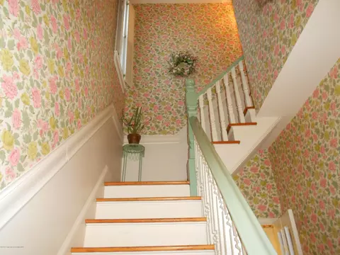 140 E Pine St, Dunmore, PA 18512 photo 20