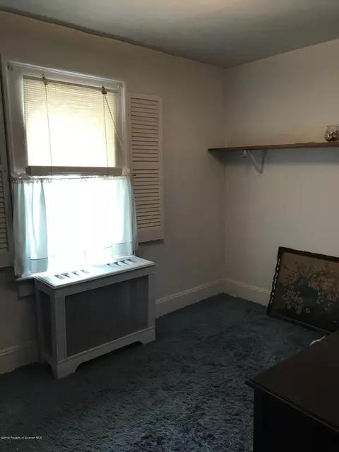 413 Susquehanna Ave, Olyphant, PA 18447 photo 21