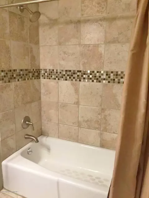 110 Mary St, Olyphant, PA 18447 photo 5