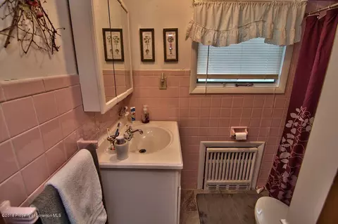 122 124 Marcus St, Dunmore, PA 18512 photo 23