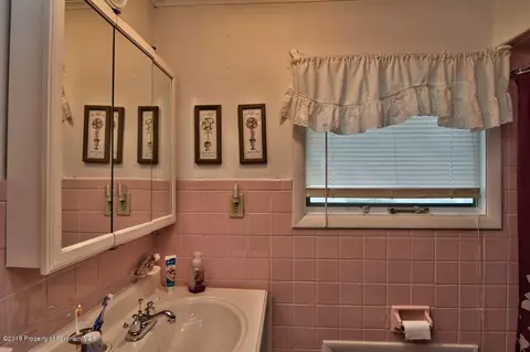 122 124 Marcus St, Dunmore, PA 18512 photo 22