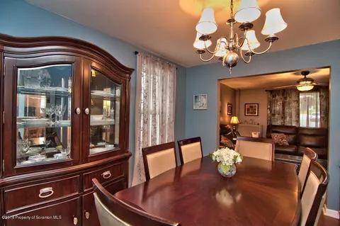 122 124 Marcus St, Dunmore, PA 18512 photo 10