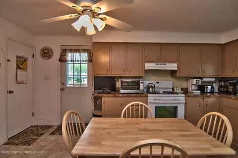122 124 Marcus St, Dunmore, PA 18512 photo 12
