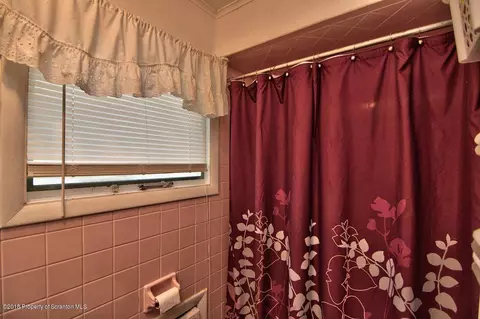122 124 Marcus St, Dunmore, PA 18512 photo 24
