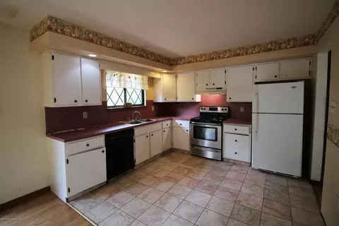 81 12 Connell St, Old Forge, PA 18518 photo 8
