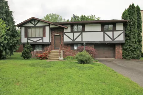 81 12 Connell St, Old Forge, PA 18518 photo 1