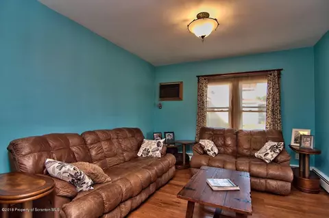 141 Third St, Old Forge, PA 18518 photo 6