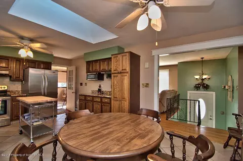 118 Apache Dr, Old Forge, PA 18518 photo 13