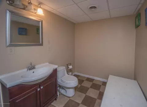 100 Tudy Ln, Olyphant, PA 18447 photo 32