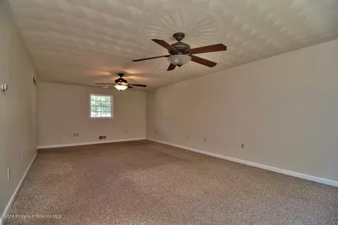 603 Loop Ave, Scranton, PA 18508 photo 19