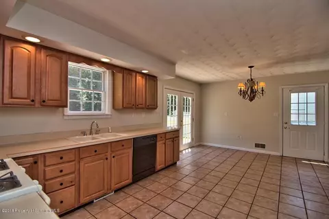 603 Loop Ave, Scranton, PA 18508 photo 13