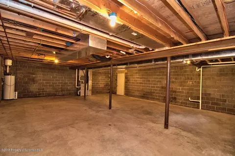603 Loop Ave, Scranton, PA 18508 photo 29