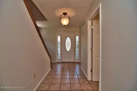 603 Loop Ave, Scranton, PA 18508 photo 7