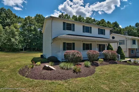 603 Loop Ave, Scranton, PA 18508 photo 2