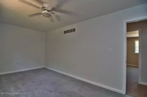 603 Loop Ave, Scranton, PA 18508 photo 28
