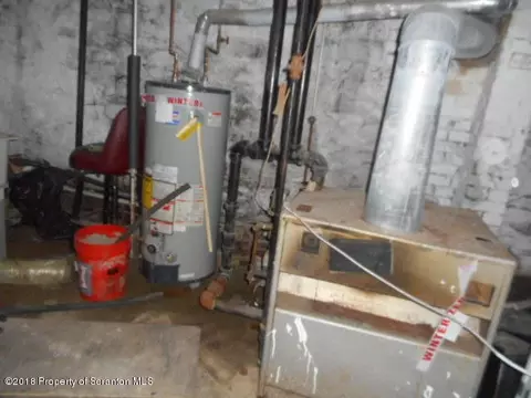 772 E Drinker St, Dunmore, PA 18509 photo 13