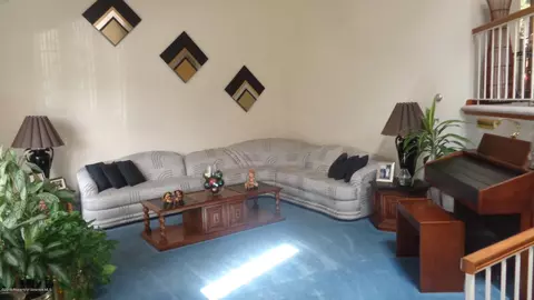 804 Delaware St, Mayfield, PA 18433 photo 7