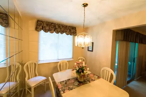 1709 Summit Pointe, Scranton, PA 18508 photo 12