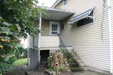 166 E Pine St, Dunmore, PA 18512 photo 19
