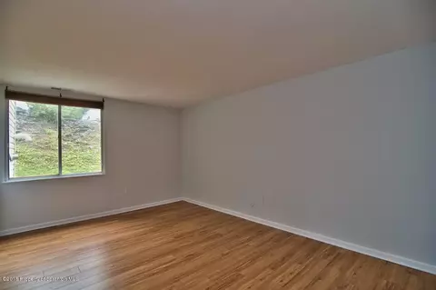 1401 Summit Pointe, Scranton, PA 18508 photo 12