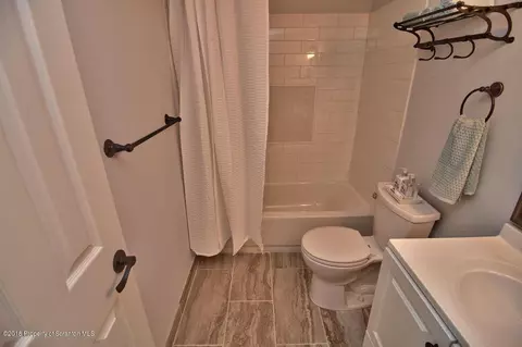 1401 Summit Pointe, Scranton, PA 18508 photo 14