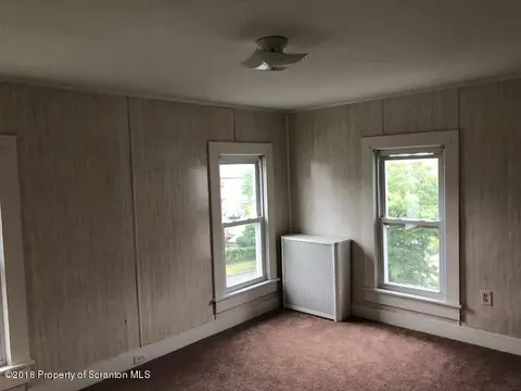 115 Ferdinand St, Scranton, PA 18503 photo 5