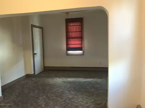 147 E Pine St, Dunmore, PA 18512 photo 13