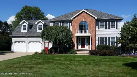4 Ivy Dr, Shavertown, PA 18708 photo 1