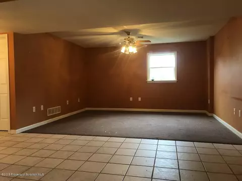 601 Loop Ave, Scranton, PA 18508 photo 29
