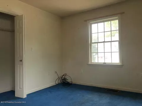 601 Loop Ave, Scranton, PA 18508 photo 18