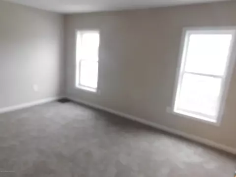 719 E Pine St, Olyphant, PA 18447 photo 12