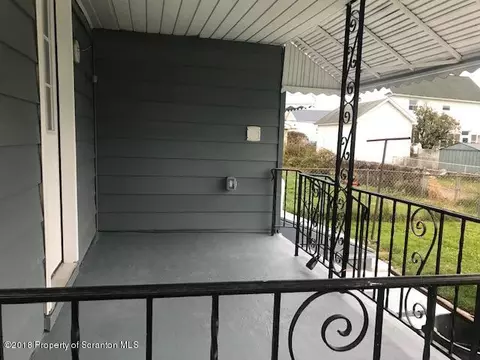 719 E Pine St, Olyphant, PA 18447 photo 15