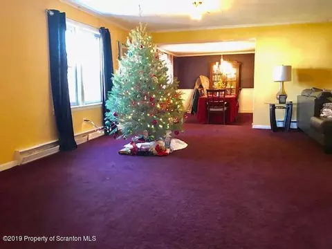 232 Pine St, Old Forge, PA 18518 photo 10