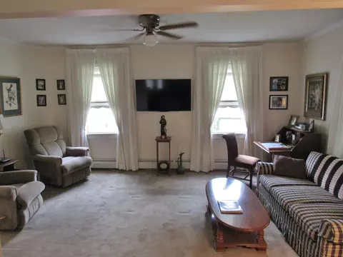 178 E Pine St, Dunmore, PA 18512 photo 15