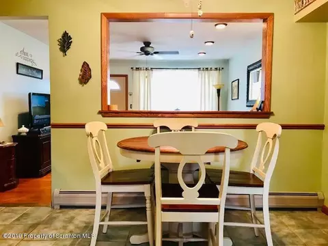 44 Elm St, Old Forge, PA 18518 photo 4