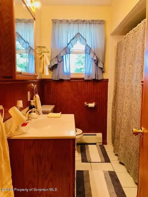 44 Elm St, Old Forge, PA 18518 photo 15
