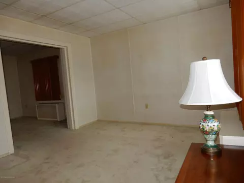 698 E Lackawanna Ave, Olyphant, PA 18447 photo 10