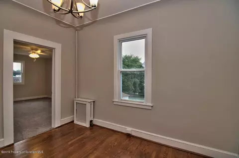 152 E Pine St, Dunmore, PA 18512 photo 17