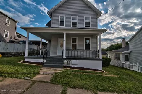 152 E Pine St, Dunmore, PA 18512 photo 34