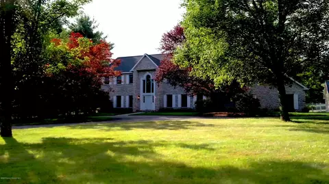 125 Oldfield Rd, Shavertown, PA 18708 photo 5