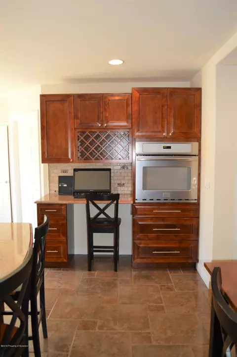 446 Main St, Eynon, PA 18403 photo 25