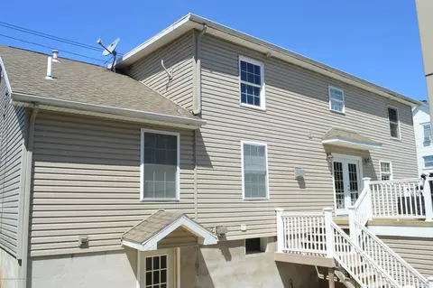 446 Main St, Eynon, PA 18403 photo 6