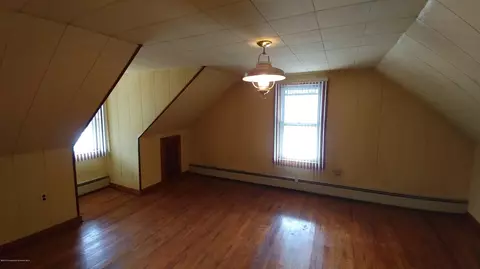 231 Mary St, Olyphant, PA 18447 photo 17