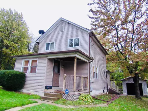 317 E Line St, Olyphant, PA 18447 photo 1