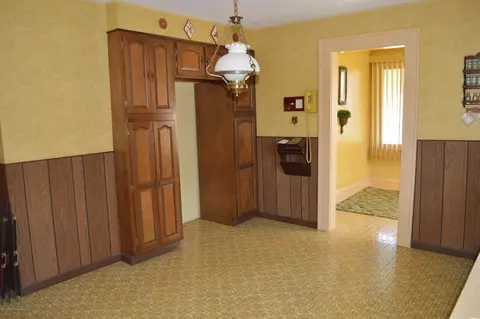 846 E Scott St, Olyphant, PA 18447 photo 30