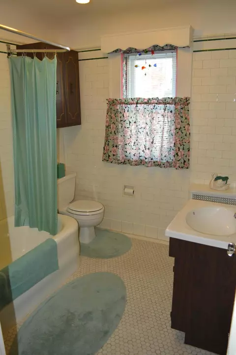 846 E Scott St, Olyphant, PA 18447 photo 25