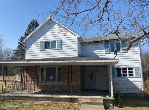 3 Porter St, Simpson, PA 18407 photo 1